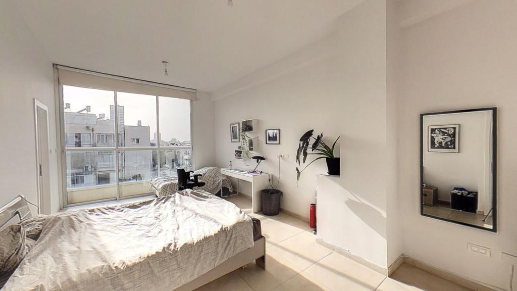 דירה למכירה בתל אביב